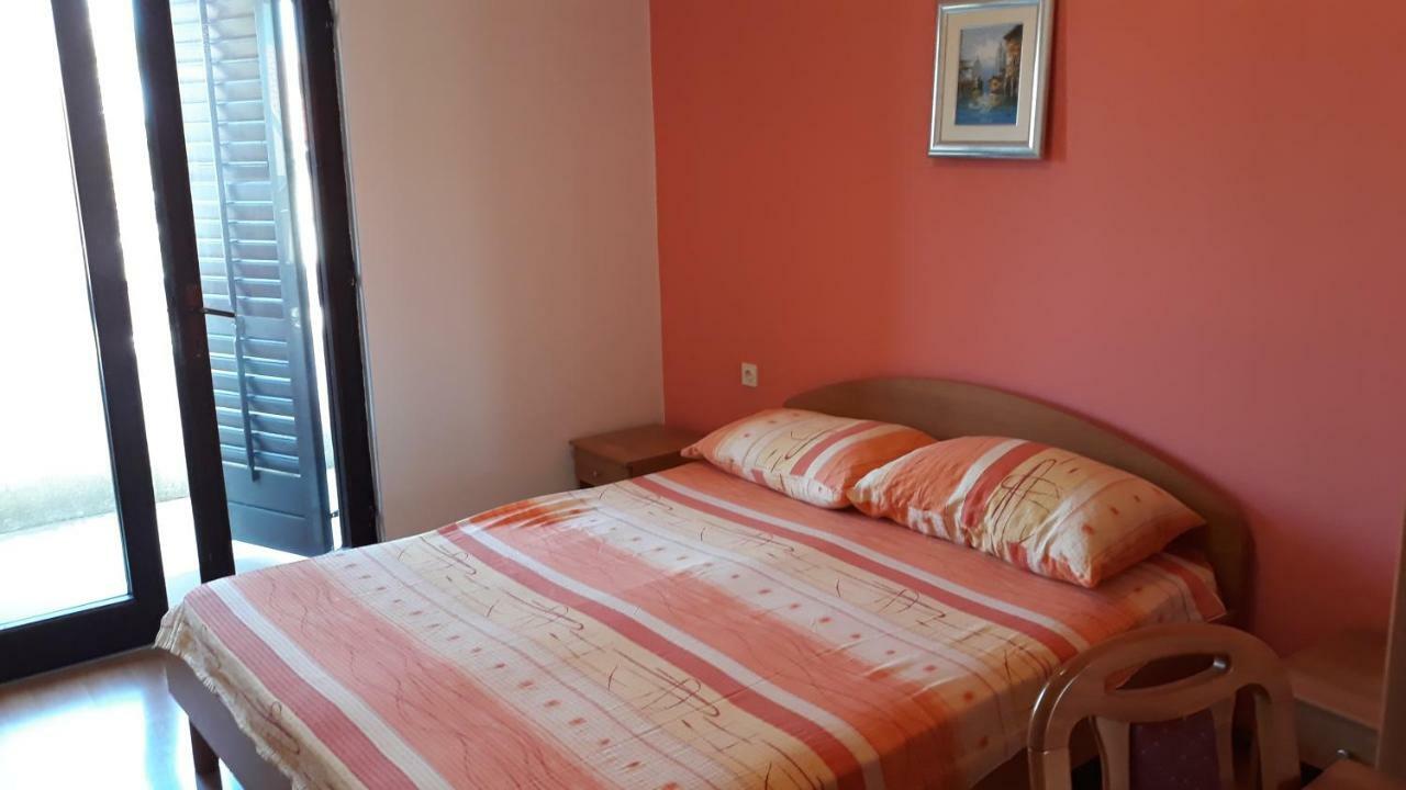Apartmani Vukovic Punat Ngoại thất bức ảnh
